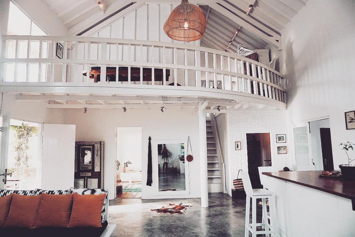 Family Villa กีลีตราวางัน ภายนอก รูปภาพ