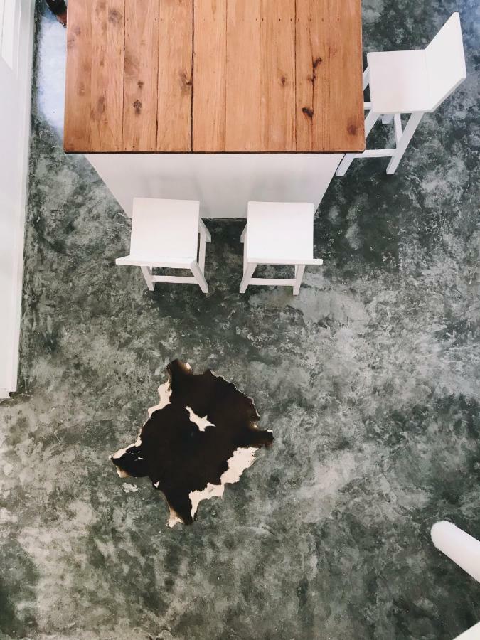 Family Villa กีลีตราวางัน ภายนอก รูปภาพ